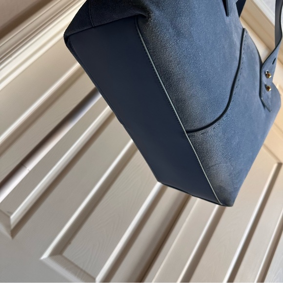 FRAME Les Second Medium Suede Tote - Picture 8 of 15